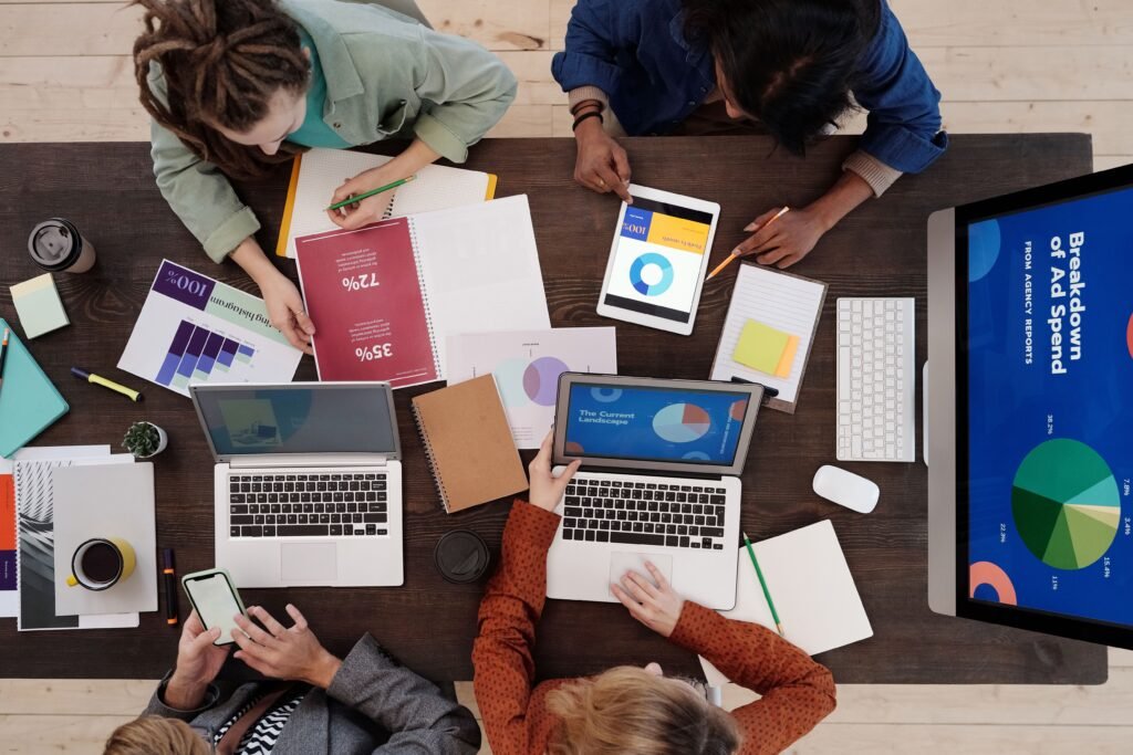 Content marketing vs paid advertising comparison